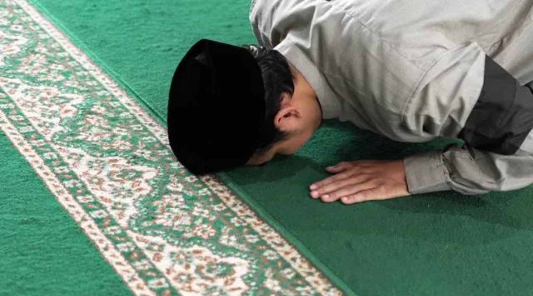 Kumpulan Doa Sujud Terakhir yang Bisa Dilafalkan saat Sholat