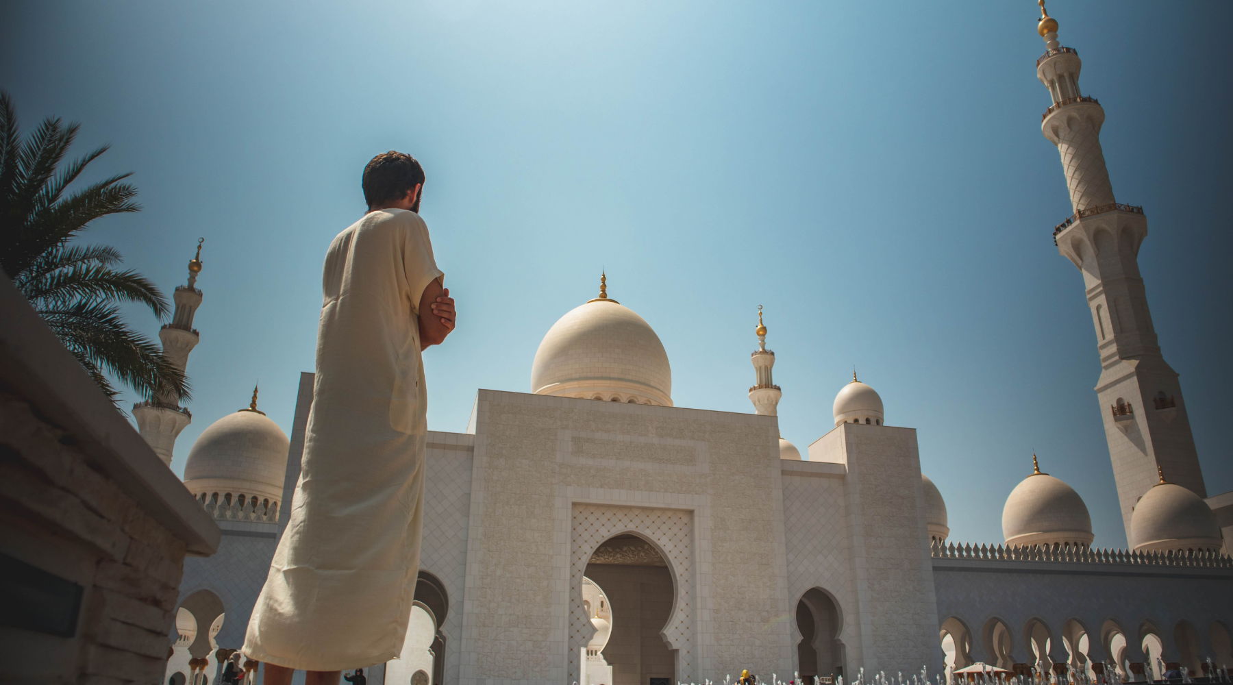 Bacaan Doa Sesudah Sholat 5 Waktu yang Bisa Kamu Terapkan